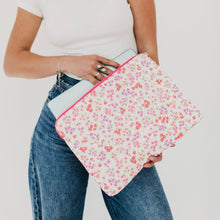 Load image into Gallery viewer, Palmer Puffer Laptop Sleeve