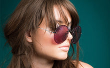 Load image into Gallery viewer, Savage Jade Wrinkle-Resistant Backdrop