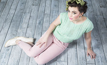 Load image into Gallery viewer, Savage Gray Pine Floor Drop