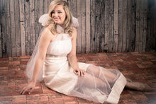 Load image into Gallery viewer, Savage Rustic Pavers Floor Drop