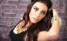 Load image into Gallery viewer, Savage Grunge Brick Floor Drop