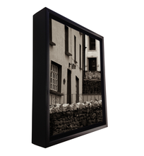 Load image into Gallery viewer, Floating Canvas Frame