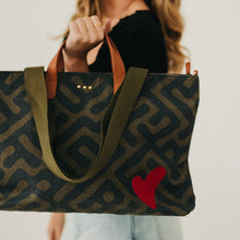 Load image into Gallery viewer, Chelsie Canvas Printed Tote - CAMO PREORDER!
